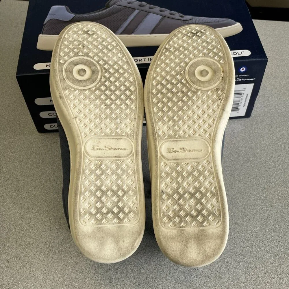 Ben Sherman Webber Men's Size 10.5  Navy Sneakers Memory Foam